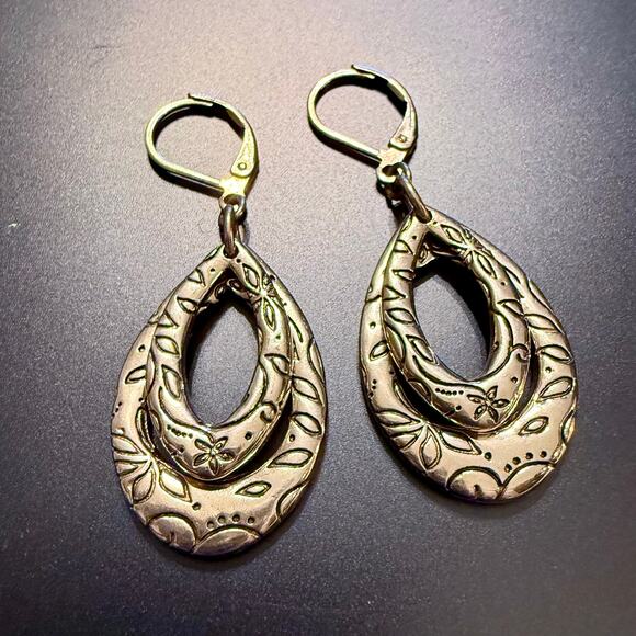 PREMIER DESIGNS Silver Tone Double Oval Drop Dangly Earrings - Picture 5 of 8